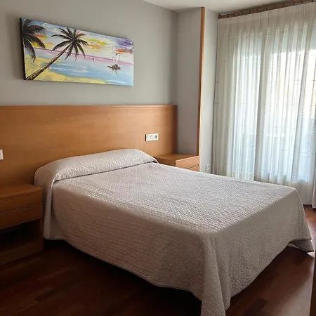 Hostal El Poligono-3